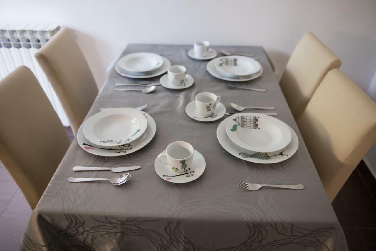 Aurora Zagreb Apartment Bagian luar foto